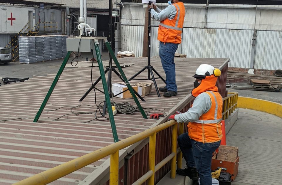 Monitoreo de la calidad ambiental en la empresa ENVASES DE VIDRIO S.A.C.